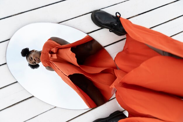 Jak prostota w modzie może wpłynąć na nasze poczucie piękna?